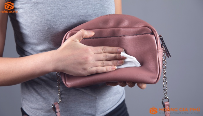 Làm Sạch Túi Da Định Kỳ